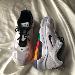 NIKE AIR MAX 200 “1996 World Stage”